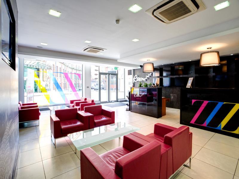 Roomzzz Leeds City Exterior photo